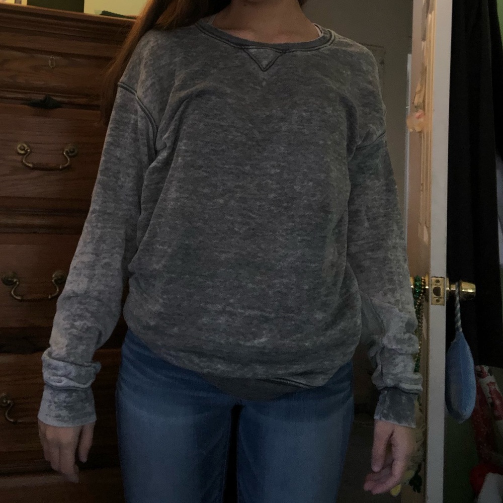 sweatshirt